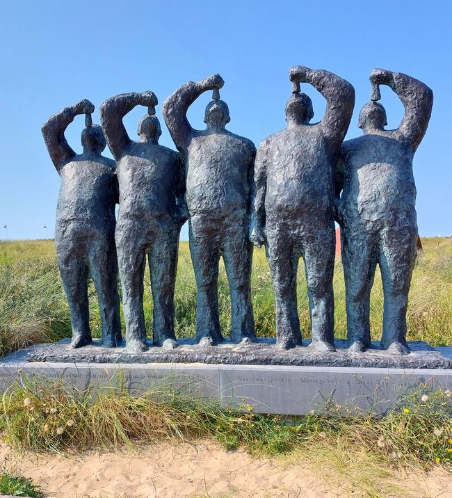 Sculpture 'Maatjes'