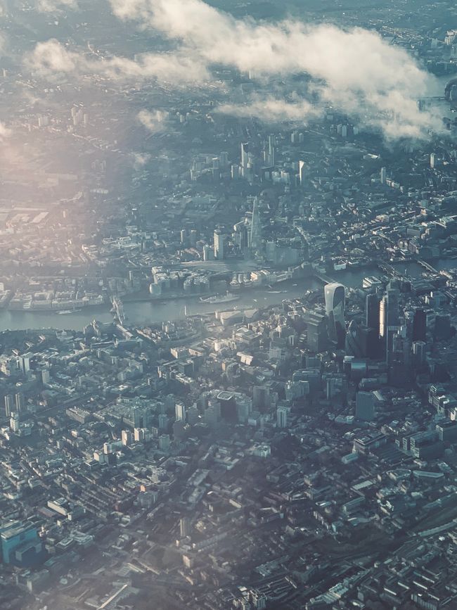 Londres vu d'en haut par temps ensoleillé