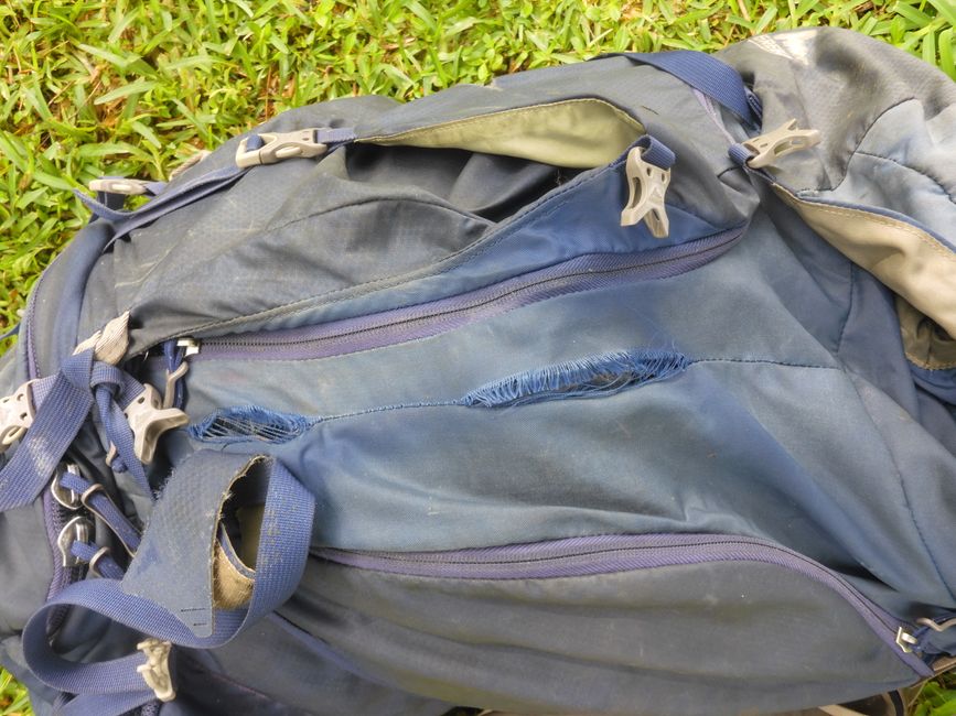 Risse im Rucksack