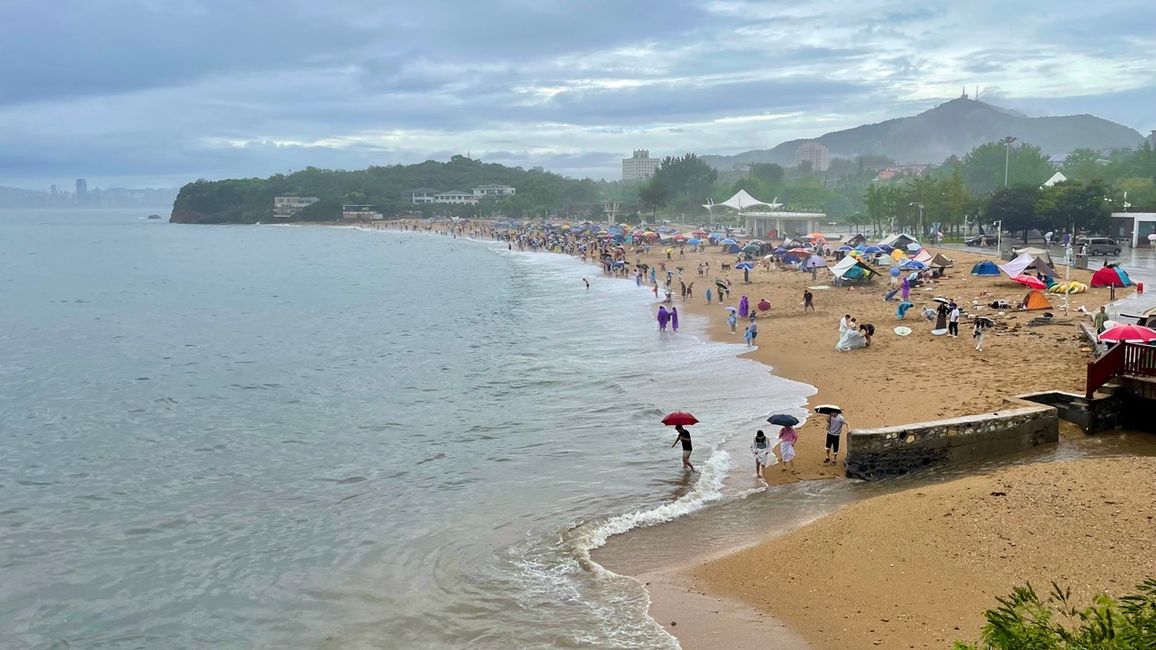 Ein schöner Strand im Regen...