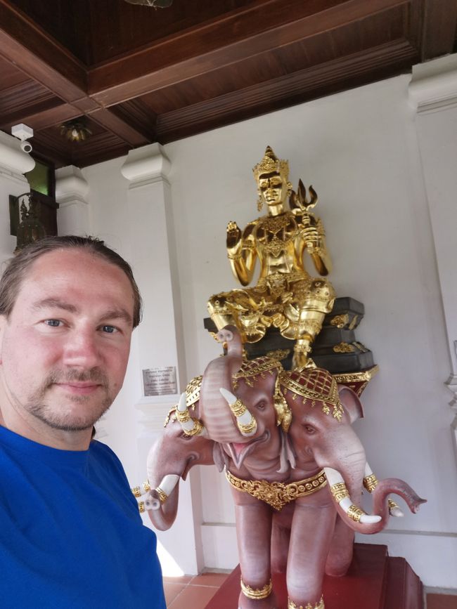 ... und ich - ziemlich fertig schauend ... ebenfalls mit selbigen ...
