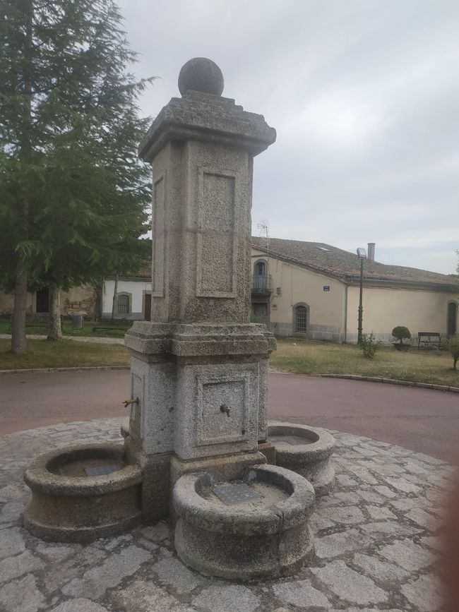 Photos of Fuentes de Béjar (Salamanca) (July 2024)