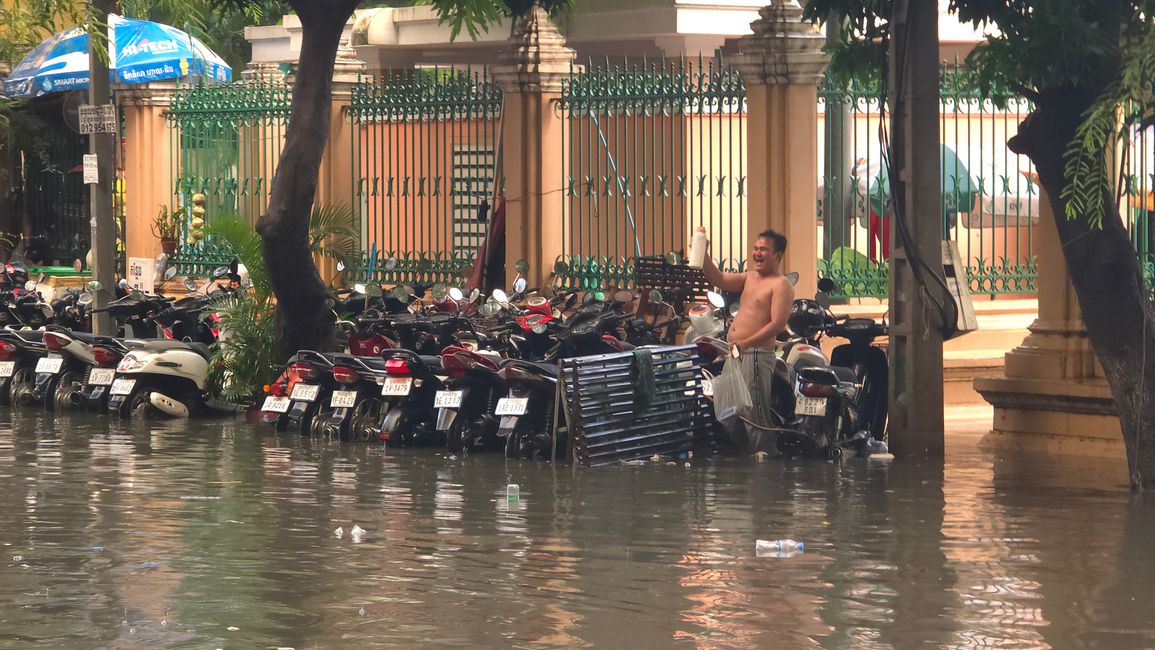 Phnom Penh im Regen