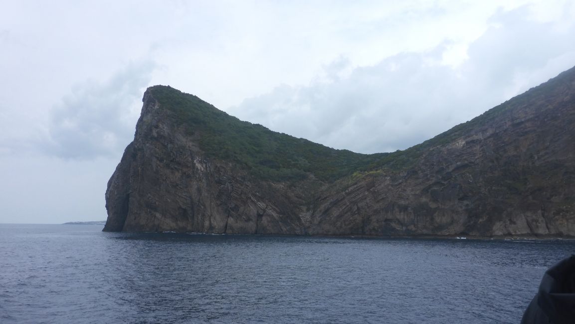 Monte Brasil bei Angra um 15:25h