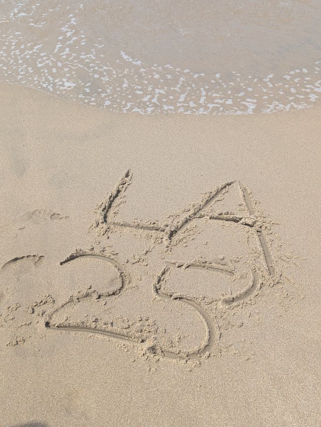 California 2025, Day 3, Dockweiler Beach and El Segundo