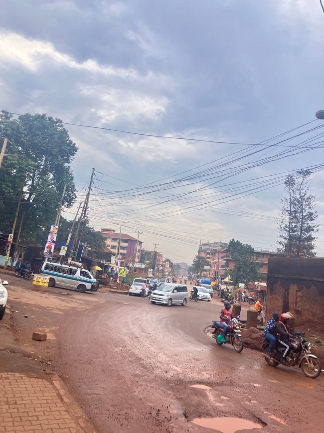 Hauptstadt Kampala und Entebbe
