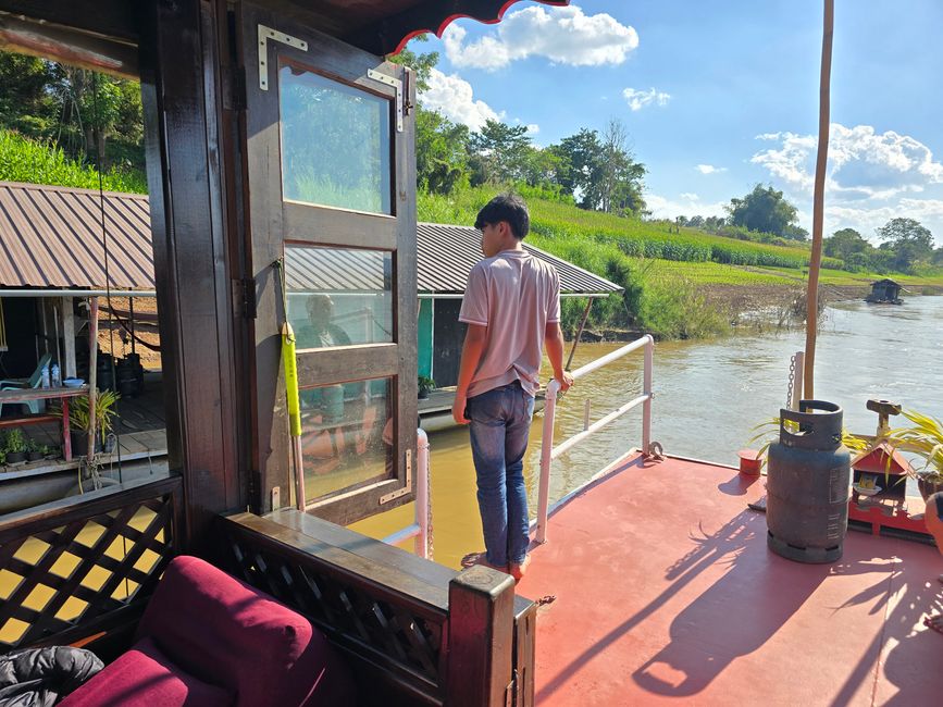 Auf dem Mekong von Luang Prabang nach Ban Houayxay