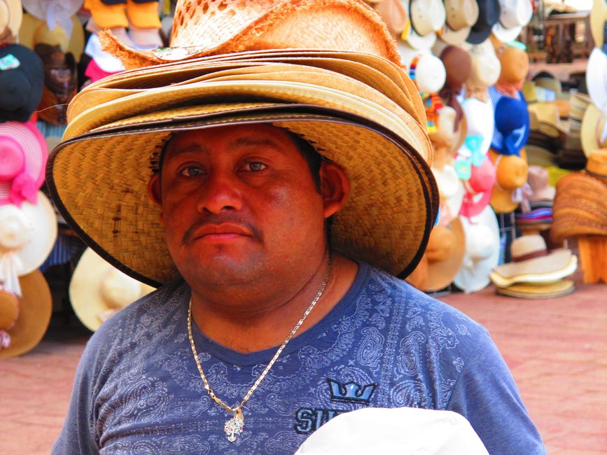 vendedor de sombreros mexicano
