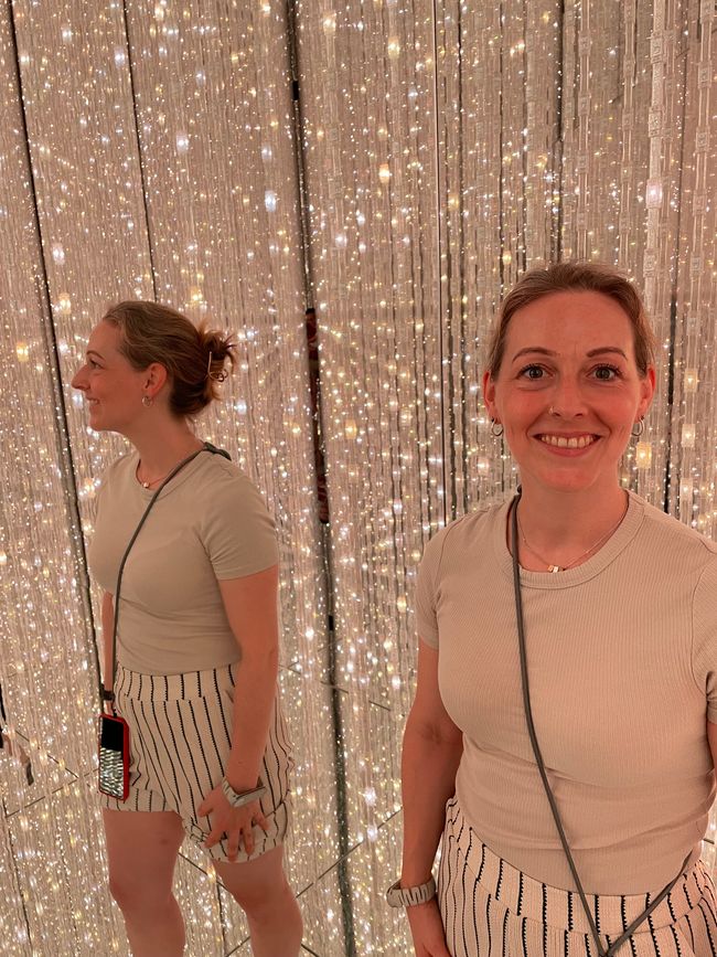 TeamLab Planets
