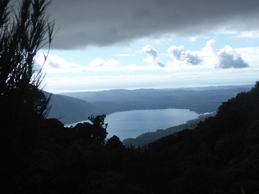À 900m