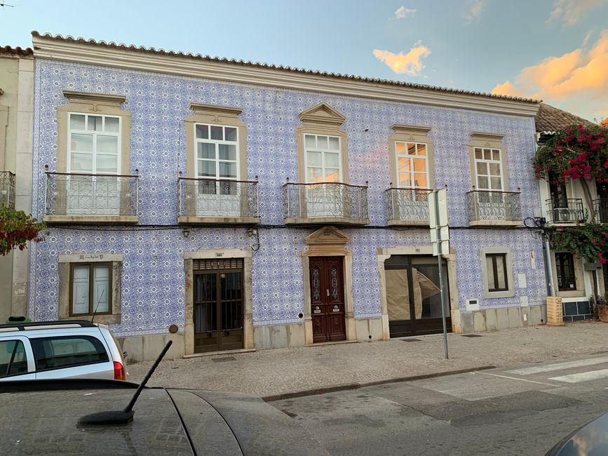 Tavira und der Cemitério de Âncoras