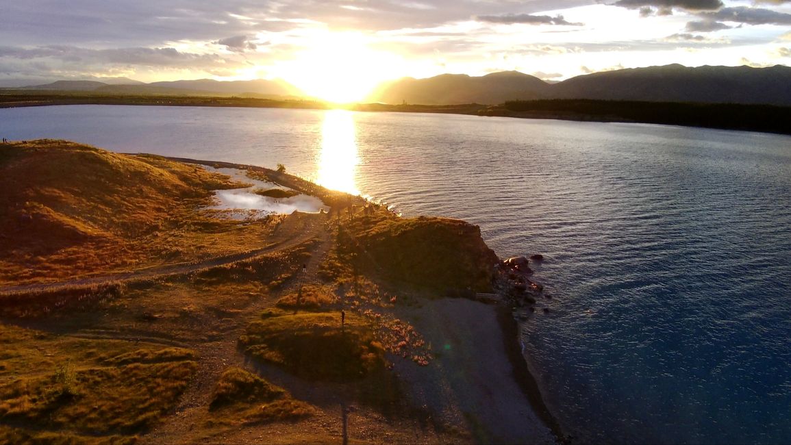 Omarama - Lake Pūkaki - Aoraki/Mount Cook - Lake Tekapo