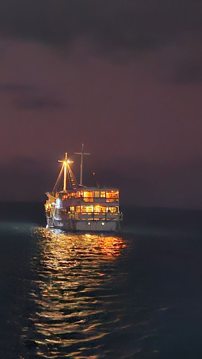 Auf der Marcopolo Blue von Lombok nach Flores