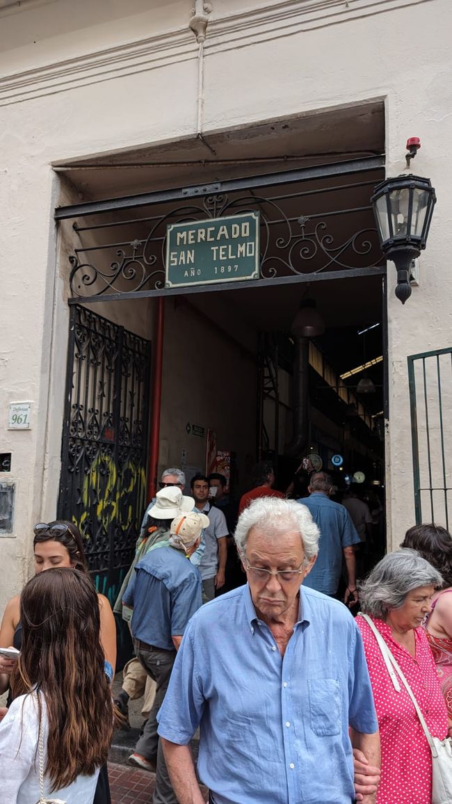 Hop On Hop Off - 2. Tag: Recoleta, San Telmo & La Boca