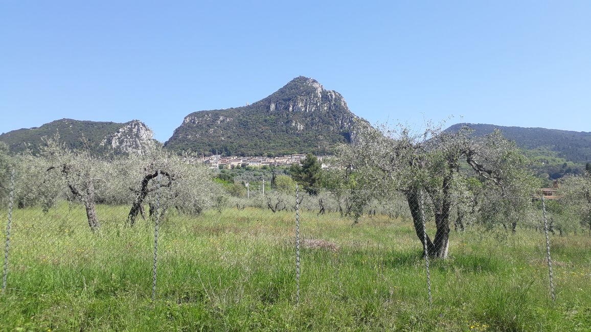 On the mountaintop above Cesi, a castle ruin