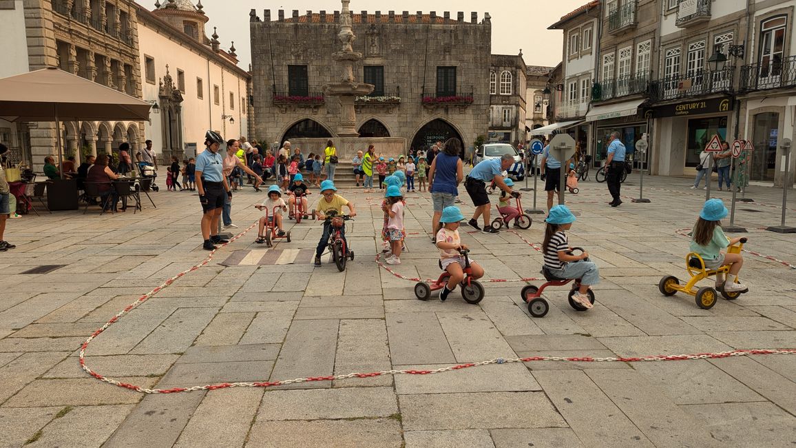 Third stage of Camino da Costa from Apulia Praia to Viana do Castelo