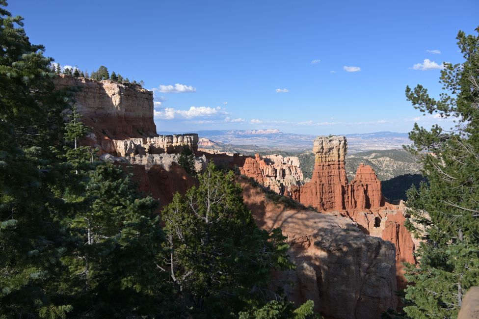 Bryce Canyon Rim Viewpoint