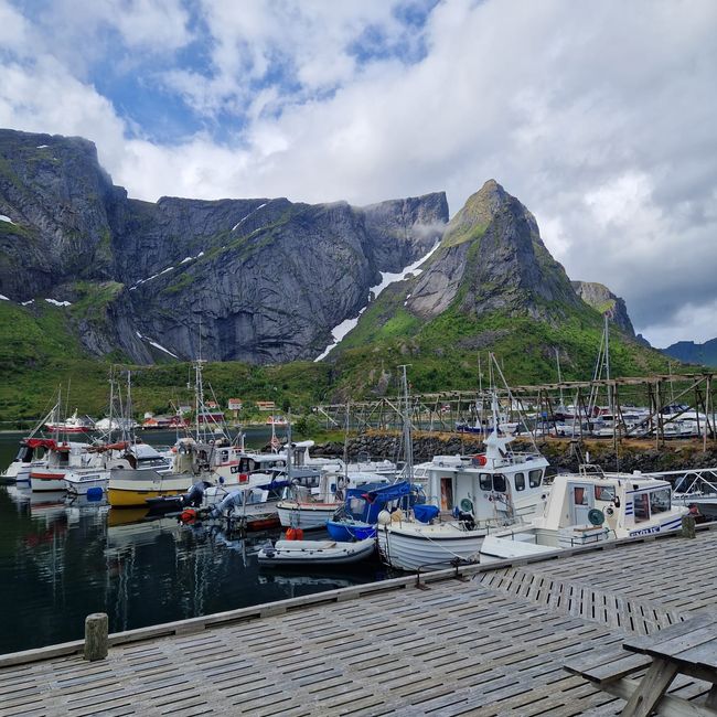 Reine, Nusfjord, Vikbeach-Haucklandstranda, Henningsvaer