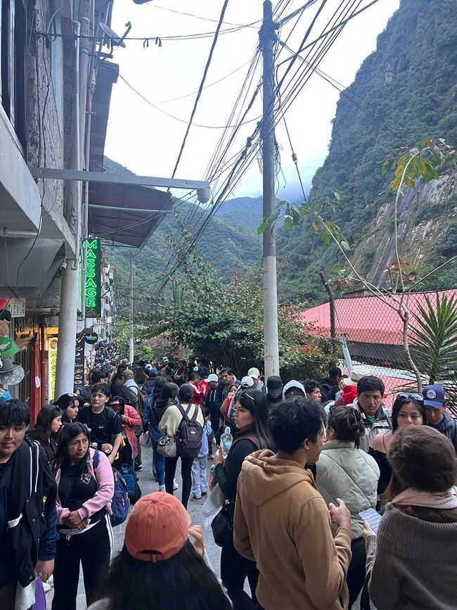 👷♂️Tag 30-2 (2.11.) Viaggio da Cusco ad Aguas Calientes ai piedi del Machu Picchu