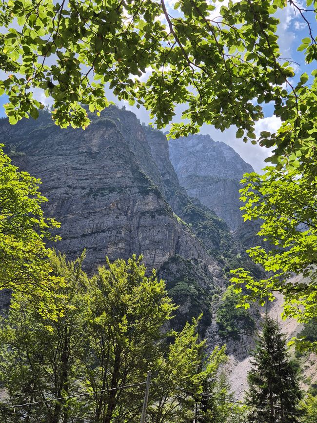 Mundo de montañas y eldorado de serpentinas