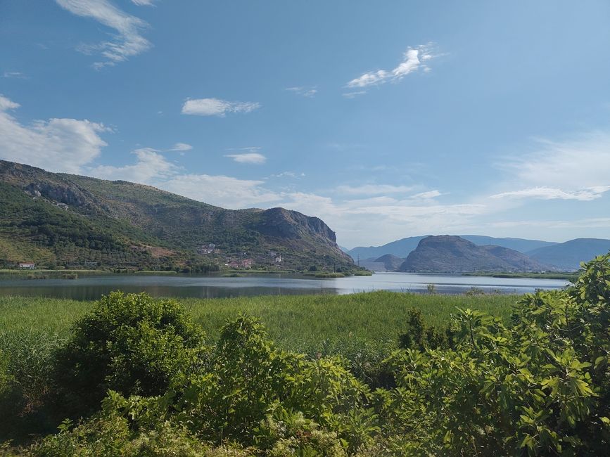 Sur le côté, il y a aussi une vue