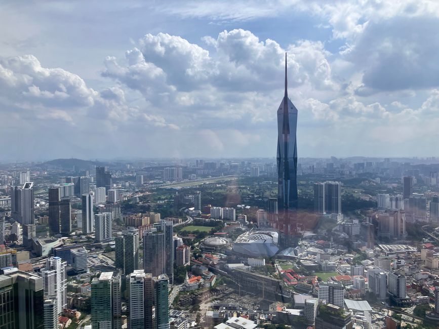 Kuala Lumpur: Fremad, opad - koste hvad det vil