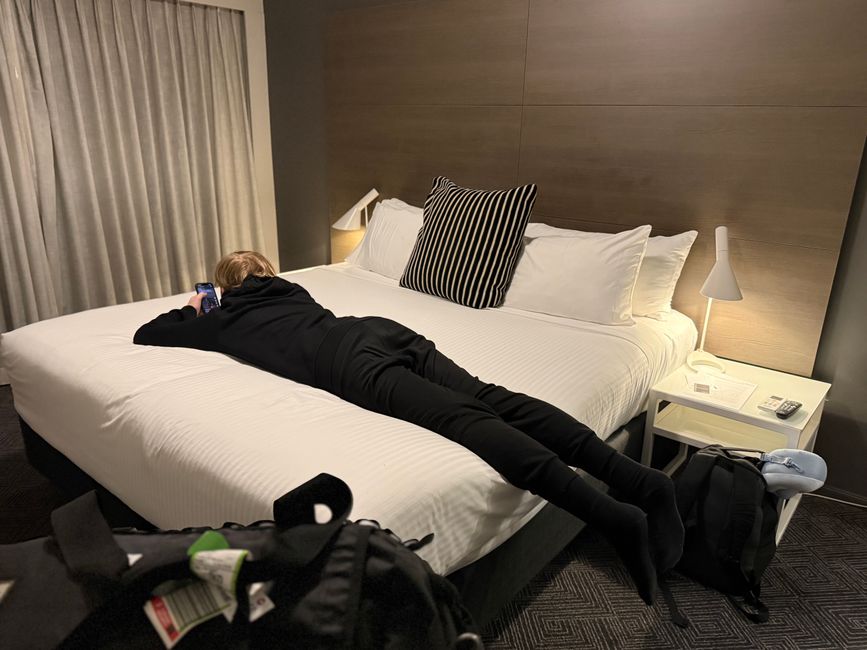 Dag 1: Jydekyllingerne på eventyr Down Under
