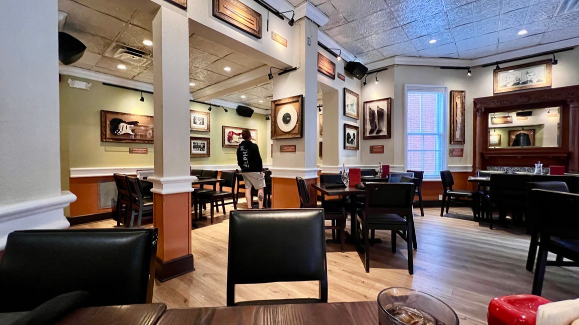 Tag 396 - Southernmost point & Duval Street by Golf Cart