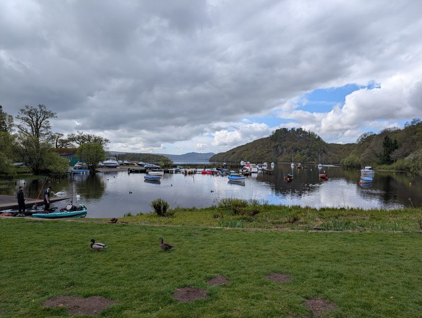 Der Loch Lomond ist zu sehen