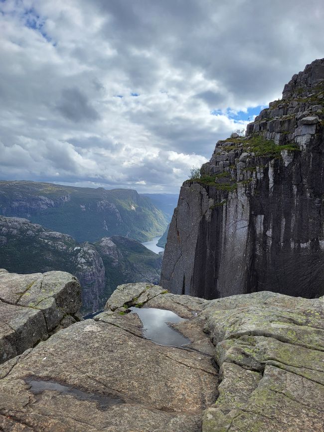 Día 5 y 6 - hacia Stavanger y el camping de Preikestolen