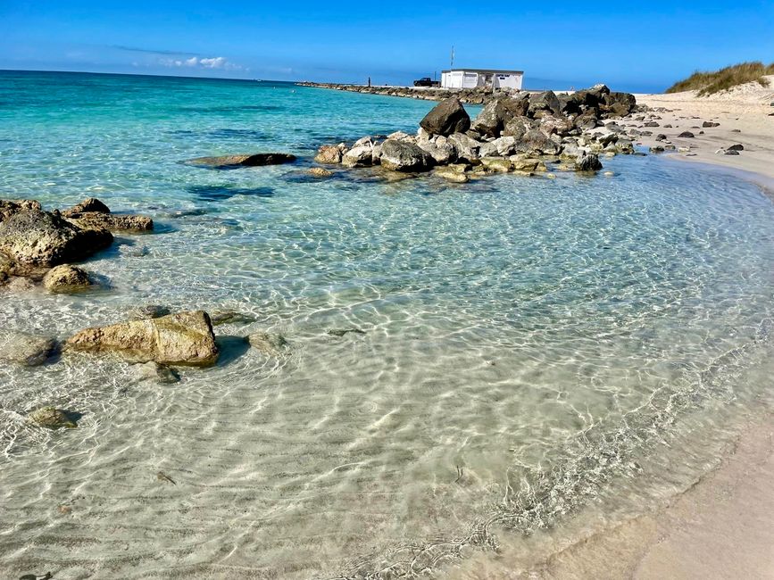 Kristallklares Wasser wohin man sieht.
