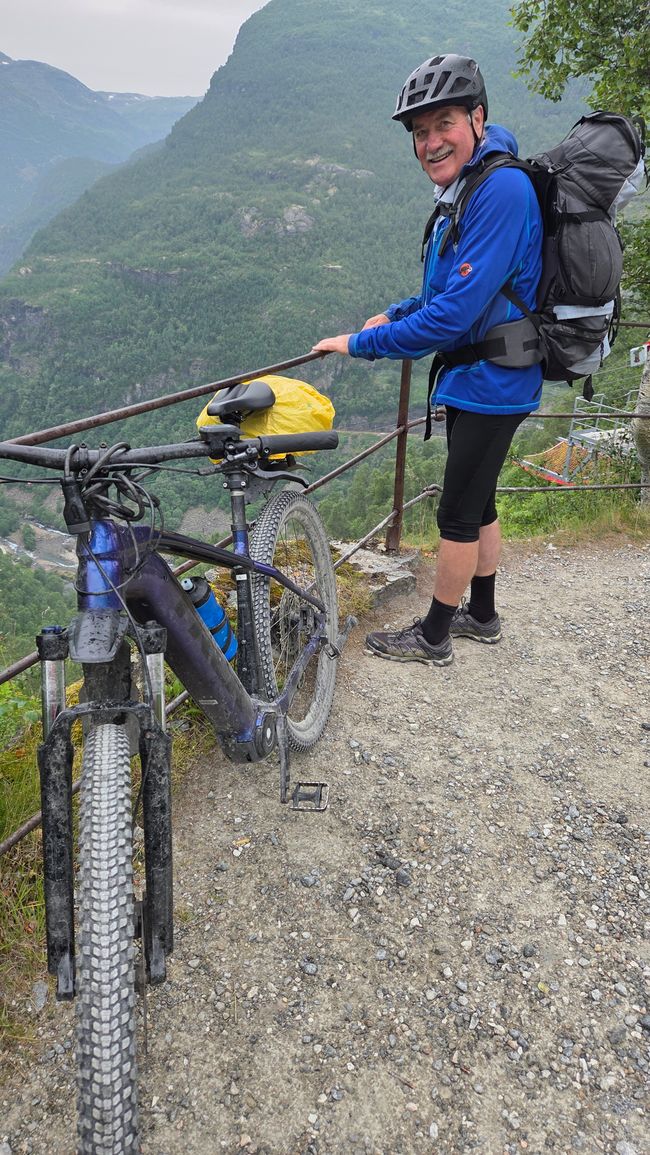 Rallarvegen Etappe 2 Finse - Flam