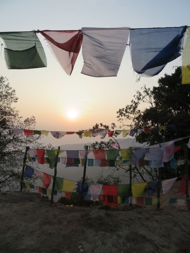 The sunrise in Nagarkot - unfortunately without a Himalayan panorama.