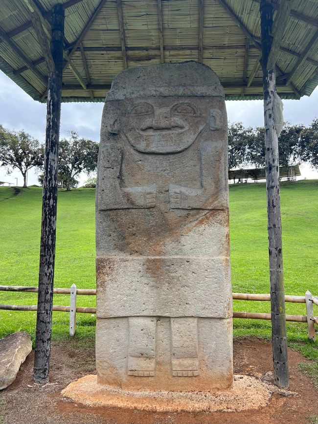 Tag 7 (14.10.): 
4. "Parque Arqueológico
Alto de los Ídolos"