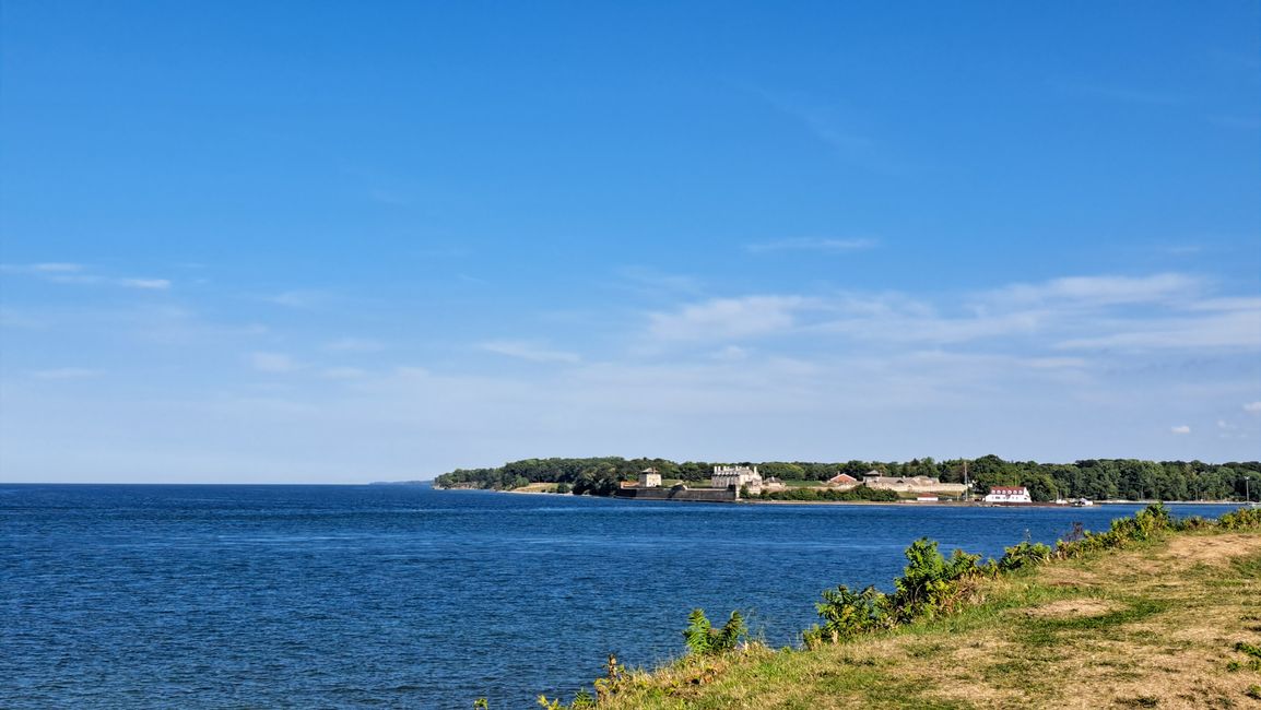 Mündung Niagara River in den Lake Ontario