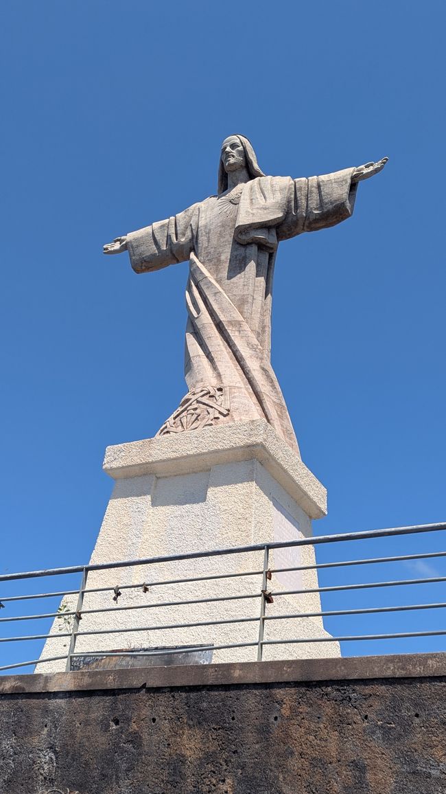 Day 15: The South Coast with Waterfall, Skywalk & Cristo Rei