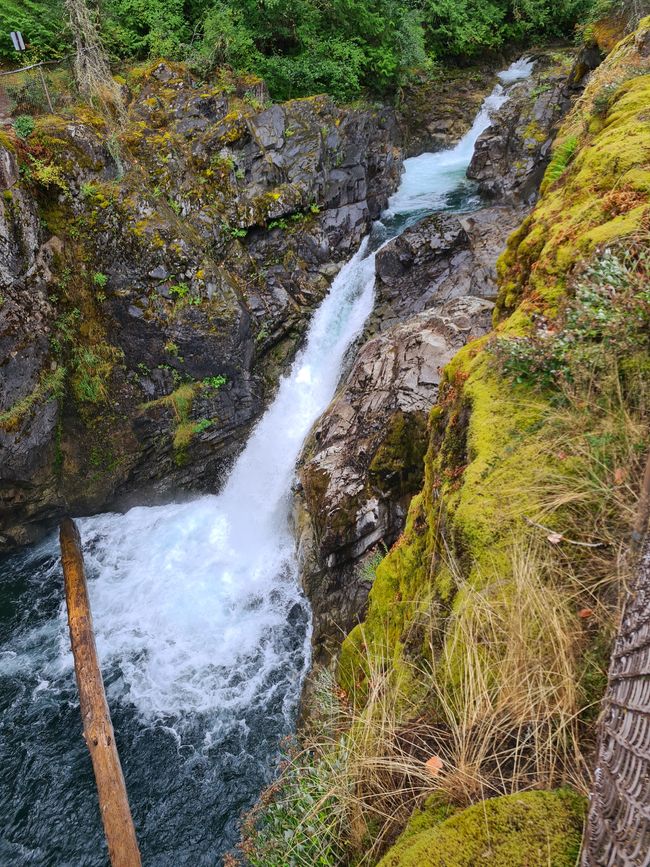 Little Qualicum Falls