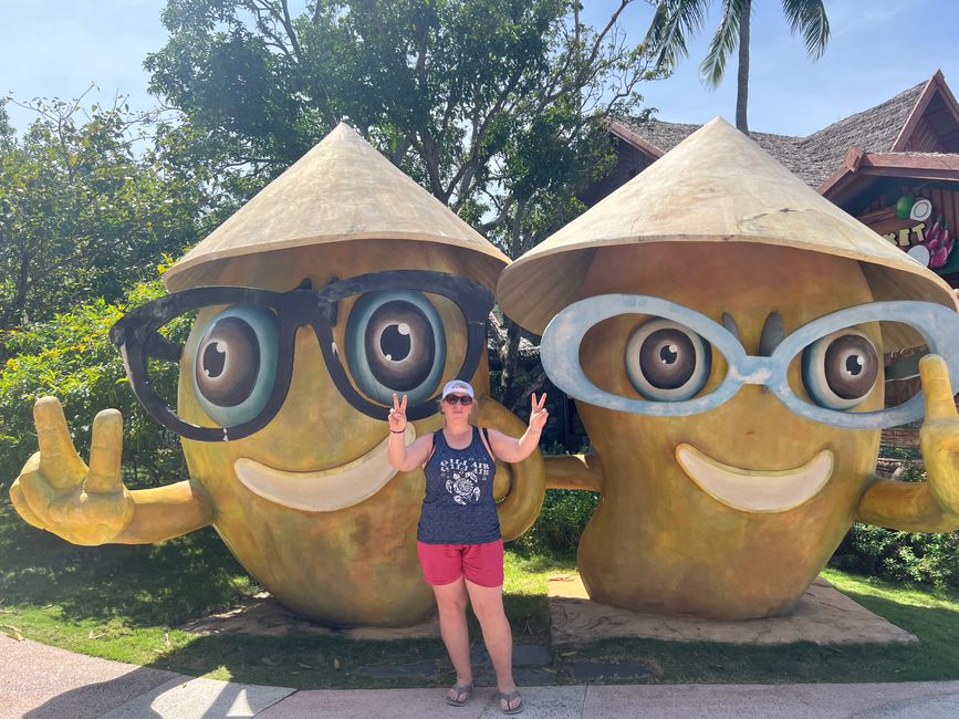 Tag 14 Phu Quoc: CHÚC MỪNG NĂM MỚI - HAPPY NEW YEAR