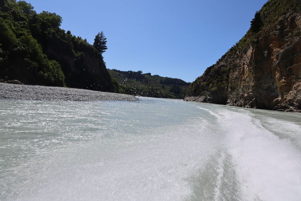 Excursion with the Jet Boat