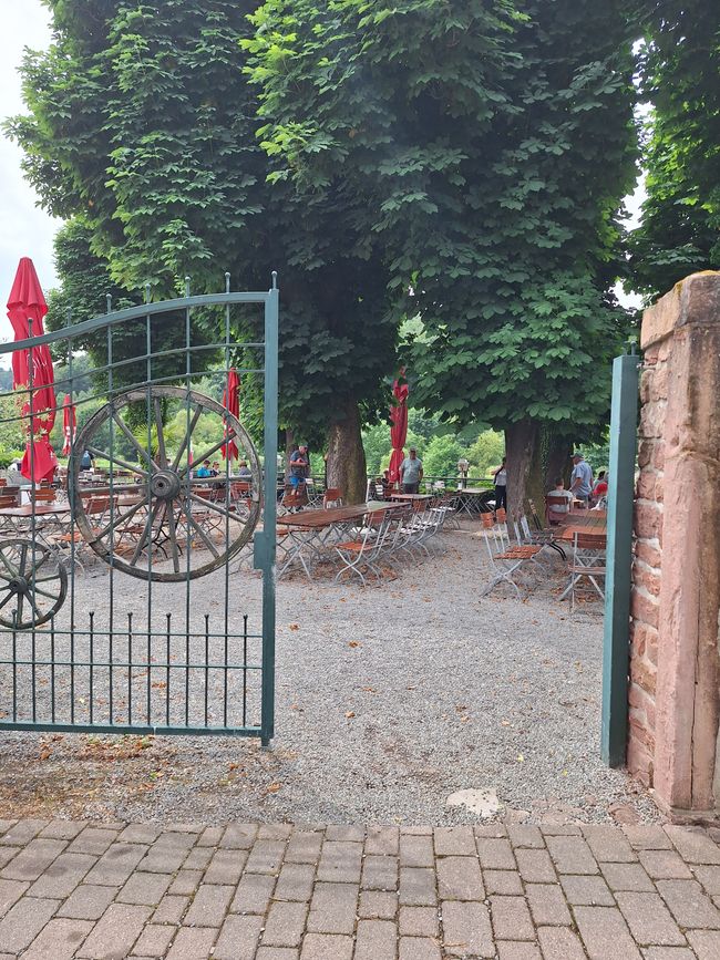 Großer Biergarten 