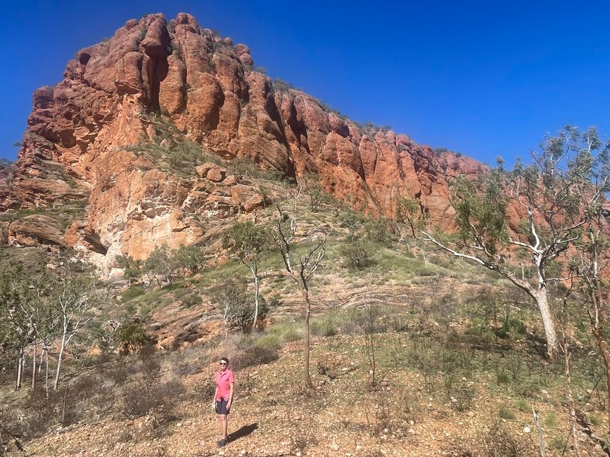 On the way to the Mini Palms Gorge…