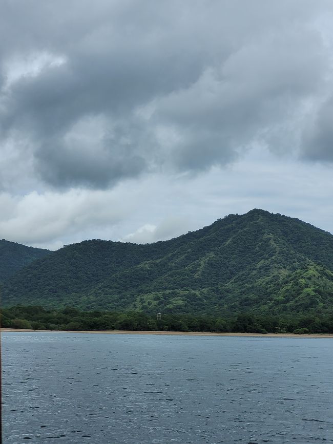 Day 110 of 175: Cruise around the world - Komodo/Indonesia