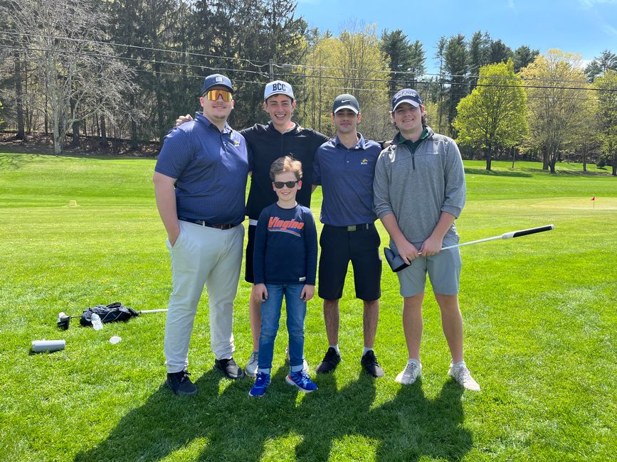 Donnerstag: SUNY Delhi College, Golfspielen und Besuch bei Terry