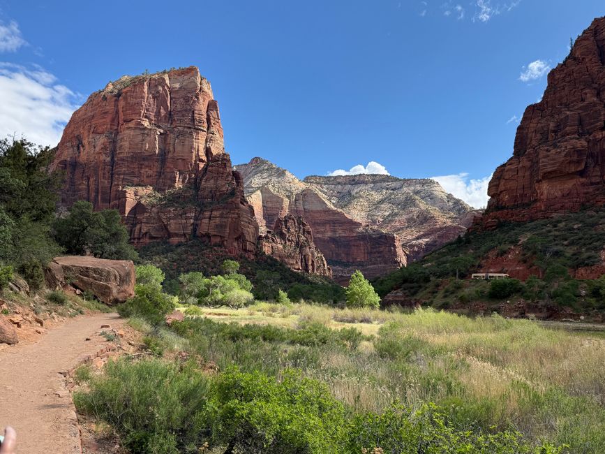 Links "Angel's Landing"