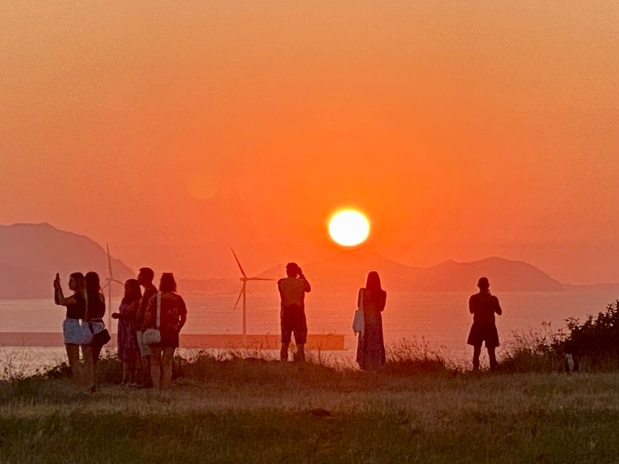 Sonnenuntergang an der Küste von Bilbao, immer wieder kitschig schön