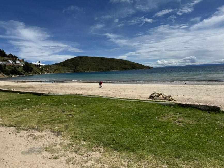 Schöner Strand auf der Isla del Sol- gebadet haben wir aber nicht im See