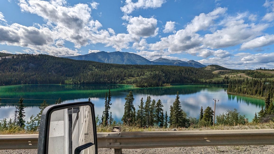  Emerald Lake bei Sonne