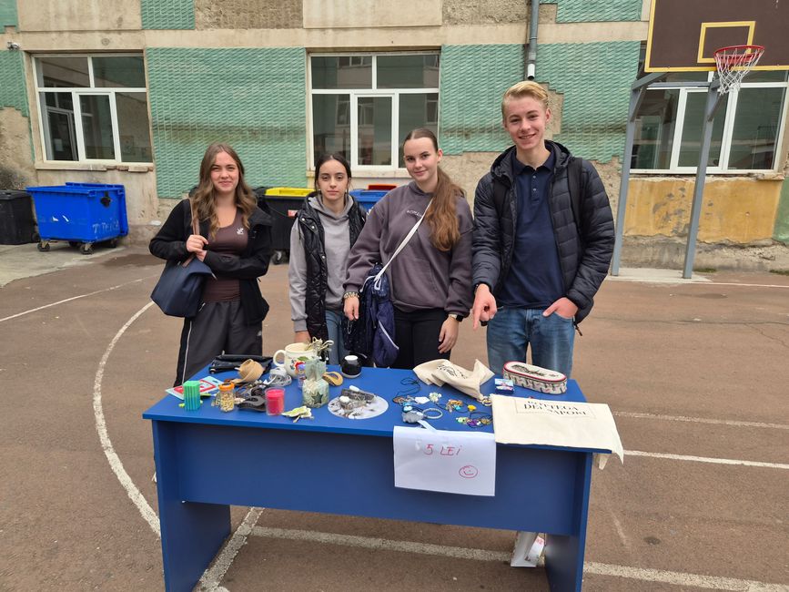 Flohmarkt-Erfolg und kreative Kunst: Unser Projekttag für die Umwelt!