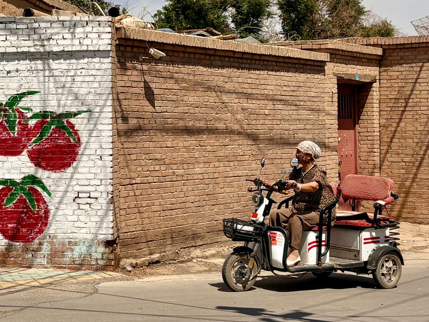 Turpan/Turfan تۇرپان شەھىرى/ Tulufan 吐鲁番