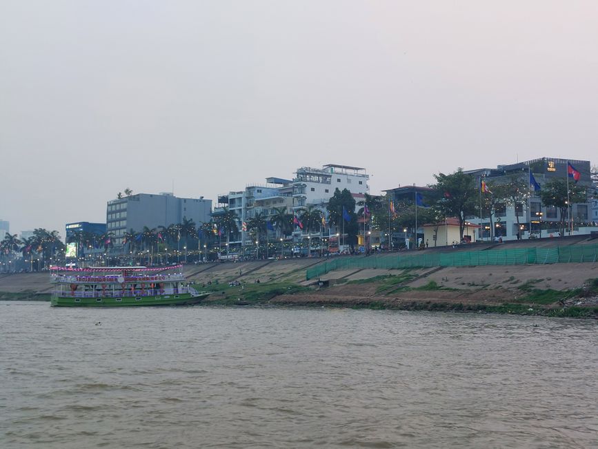Restaurant Aura Phnom Penh